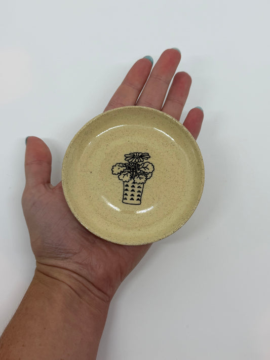 Trinket Tray Plant Design No. 2
