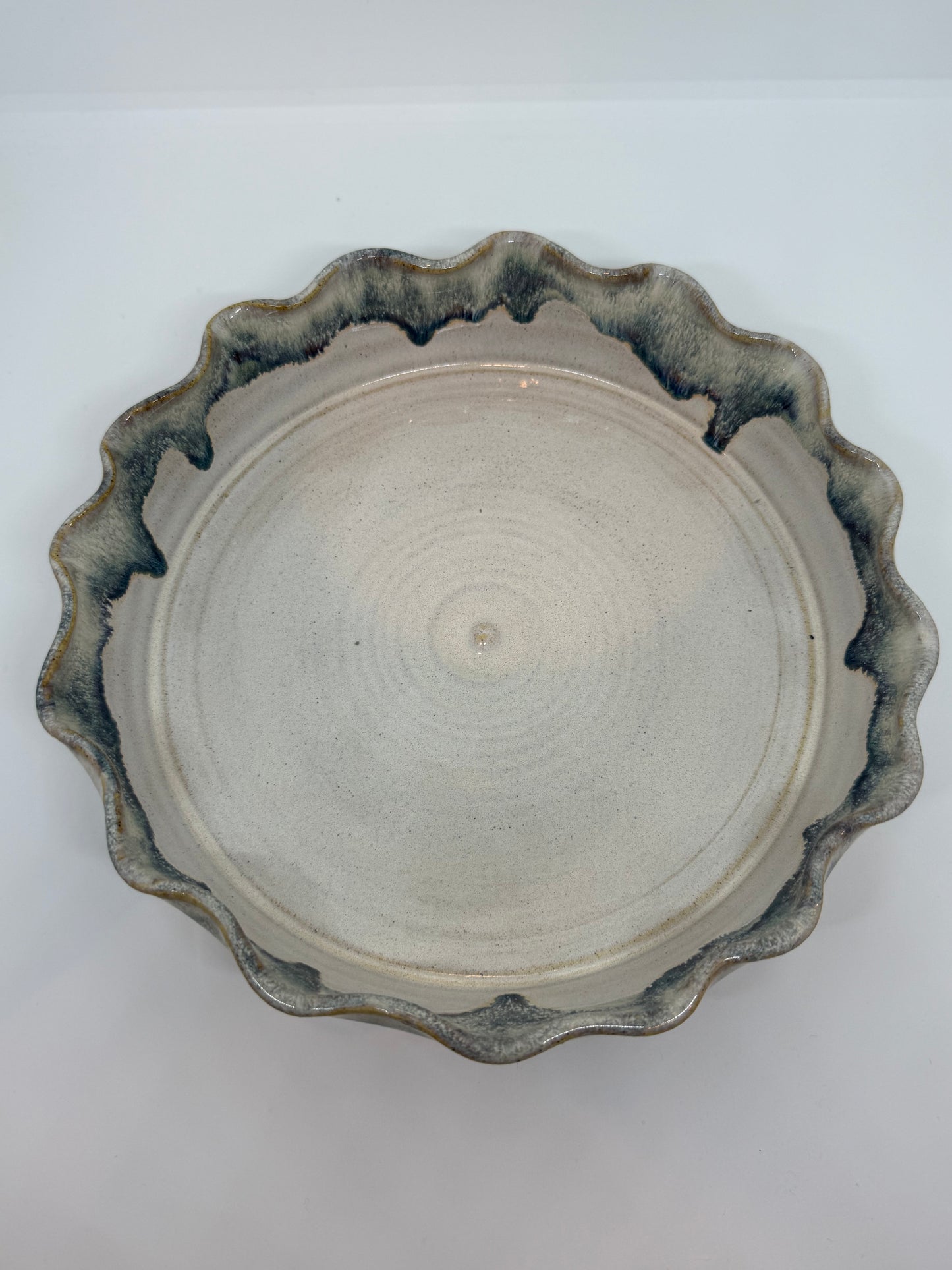 Small Drip Pie Dish
