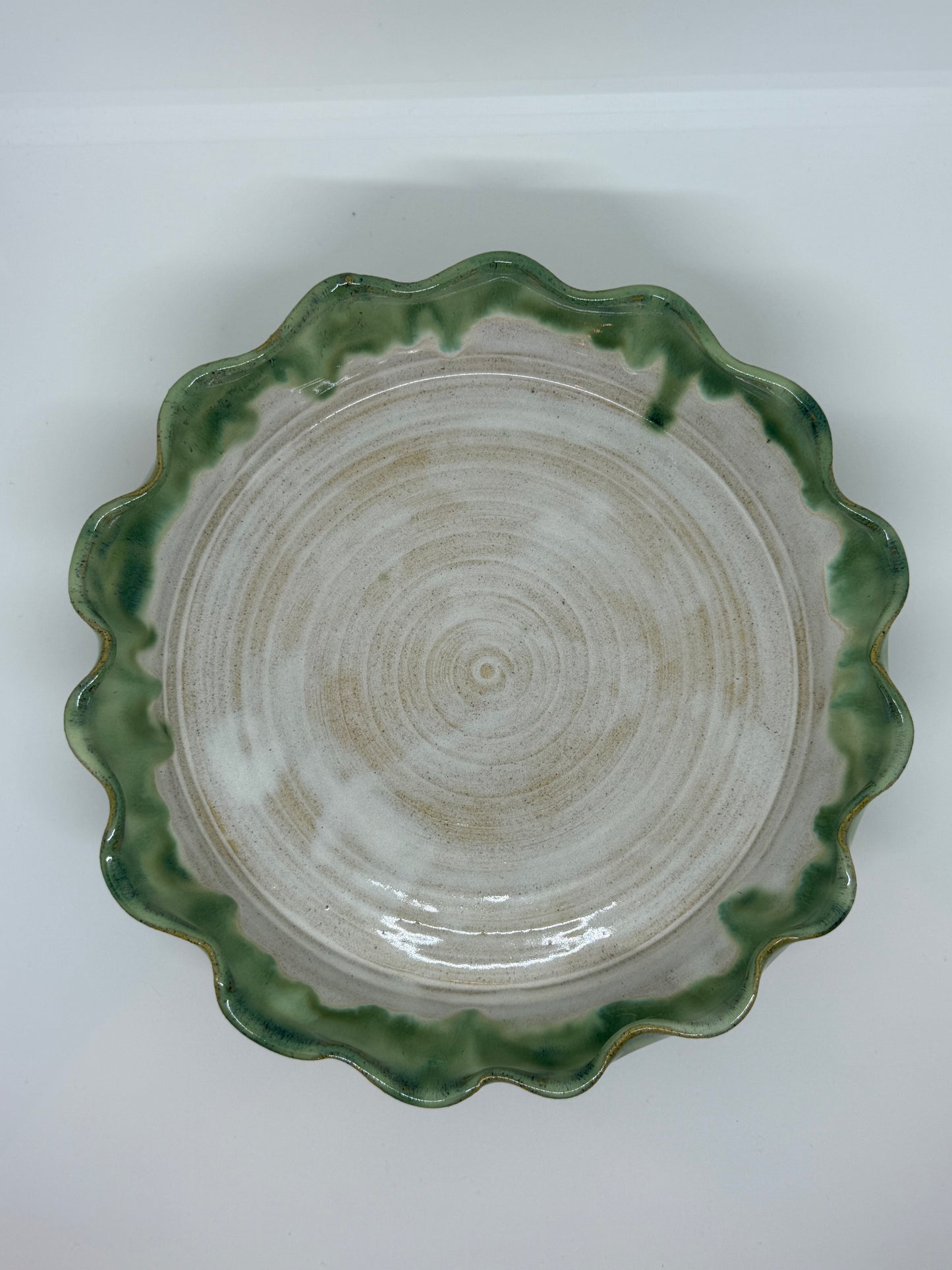 Large Drip Pie Dish